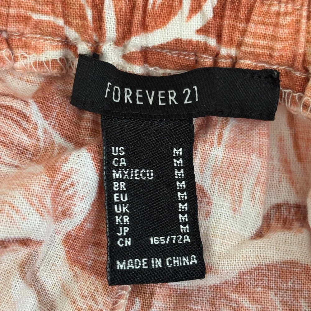 Forever 21 Tropical Leaf Print Belted Shorts - Peach/Multi - Size Medium - Picture 4 of 4